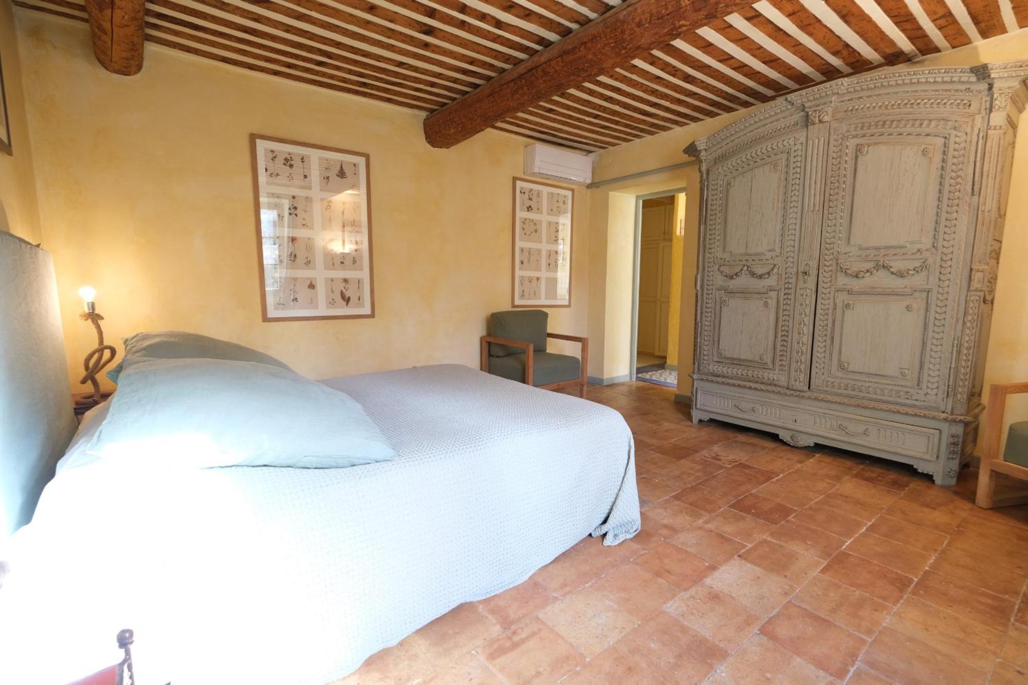 Typical Provencal Farm House Close To L'Isle Sur La Sorgue - 12 Persons Cavaillon Kültér fotó