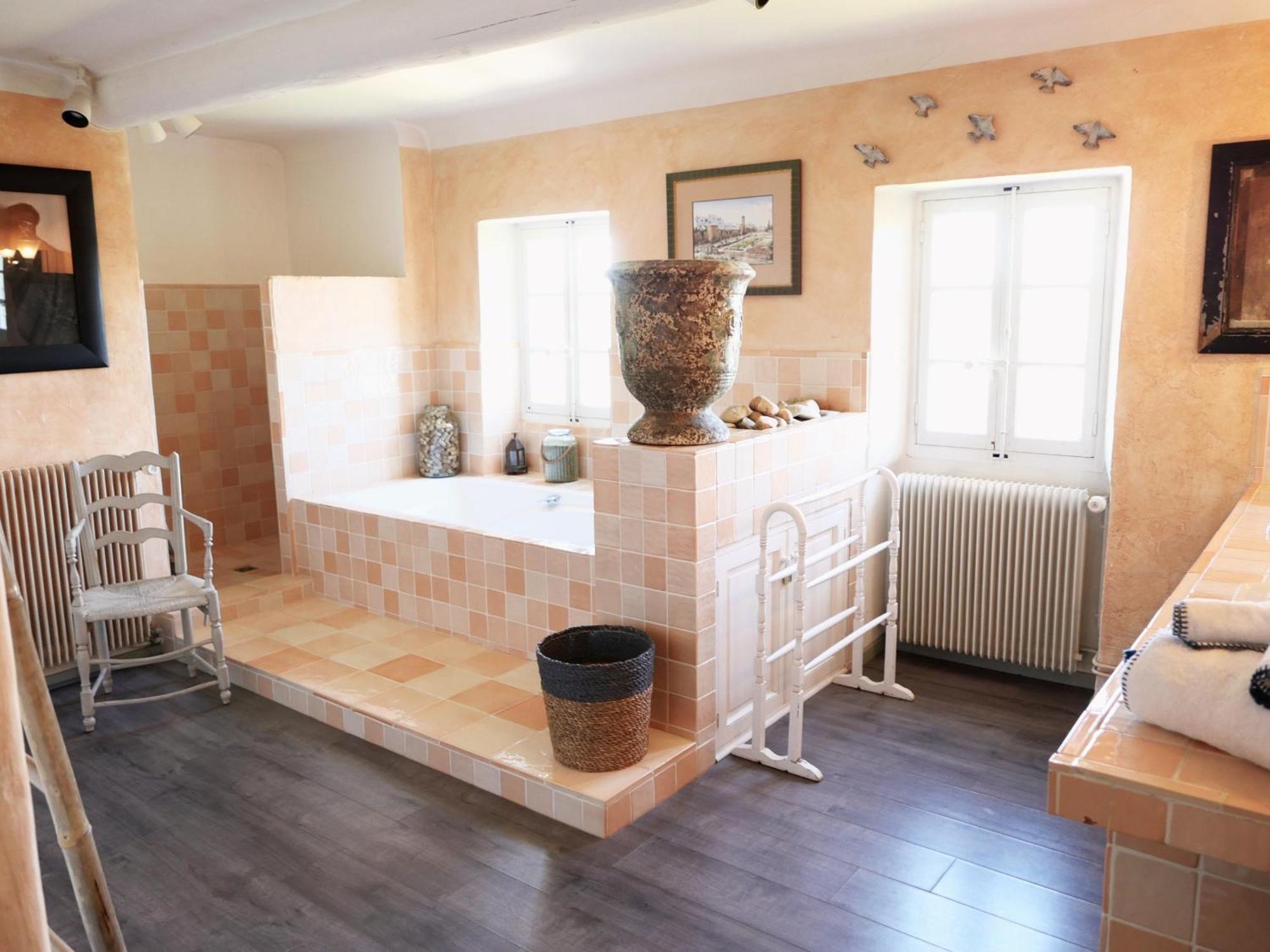 Typical Provencal Farm House Close To L'Isle Sur La Sorgue - 12 Persons Cavaillon Kültér fotó